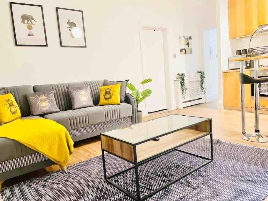 Lovely 2 Bedroom Apartment In Chelsea Sw3 Londýn Exteriér fotografie