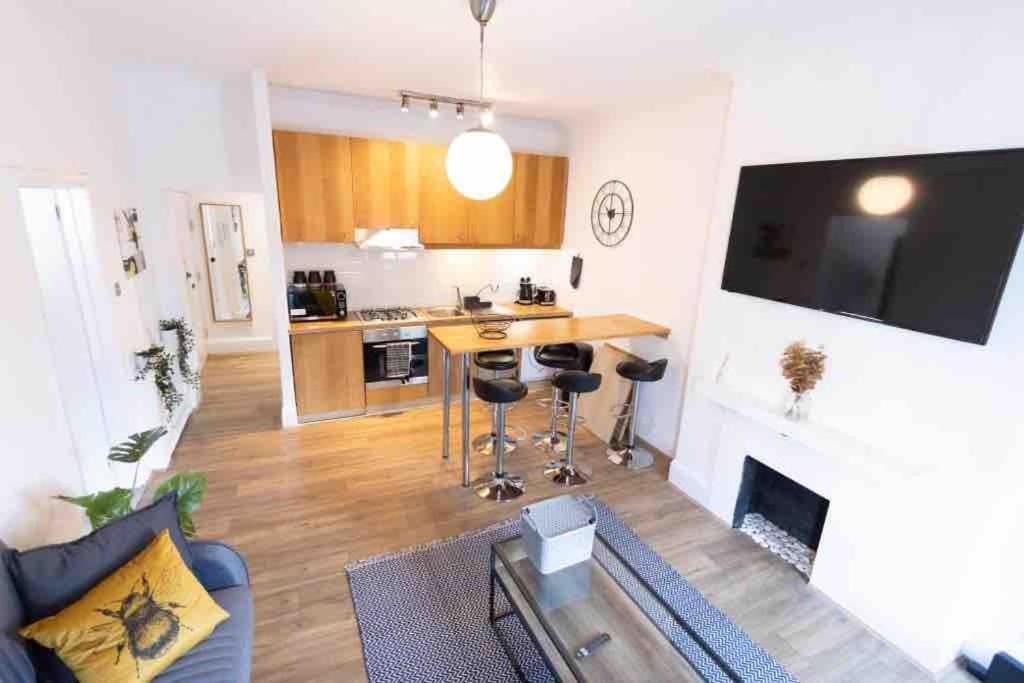 Lovely 2 Bedroom Apartment In Chelsea Sw3 Londýn Exteriér fotografie